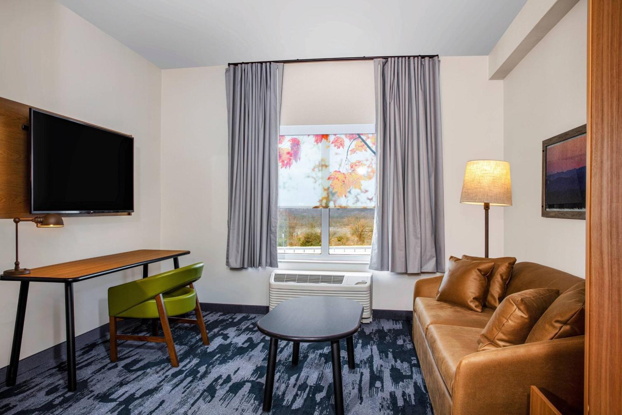 Fairfield By Marriott Inn & Suites Harrisburg West/Меканиксбърг Екстериор снимка