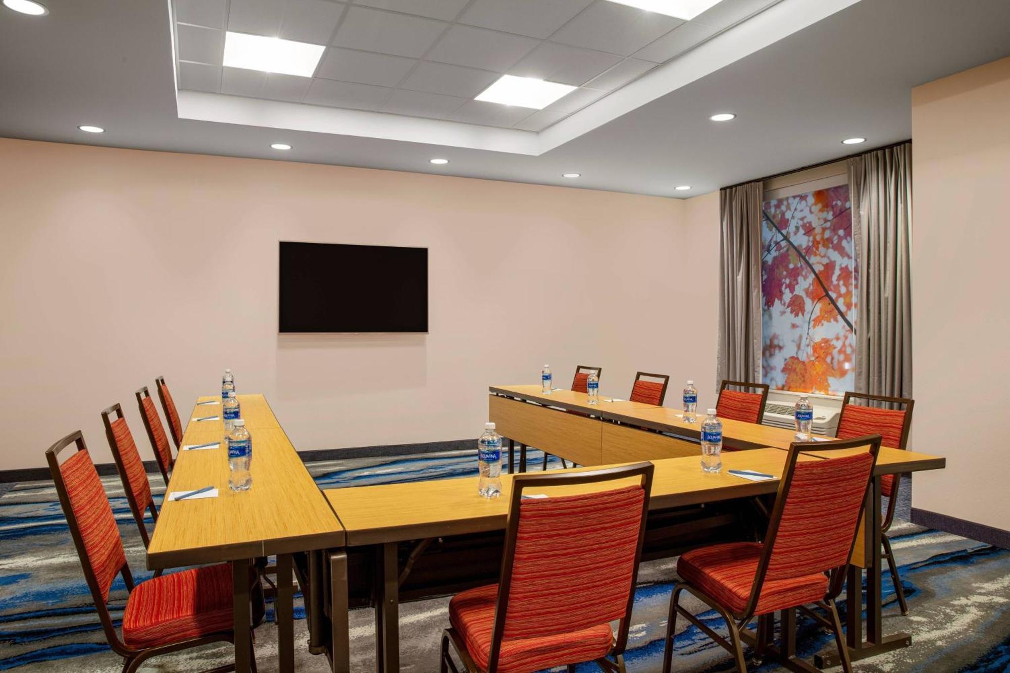 Fairfield By Marriott Inn & Suites Harrisburg West/Меканиксбърг Екстериор снимка
